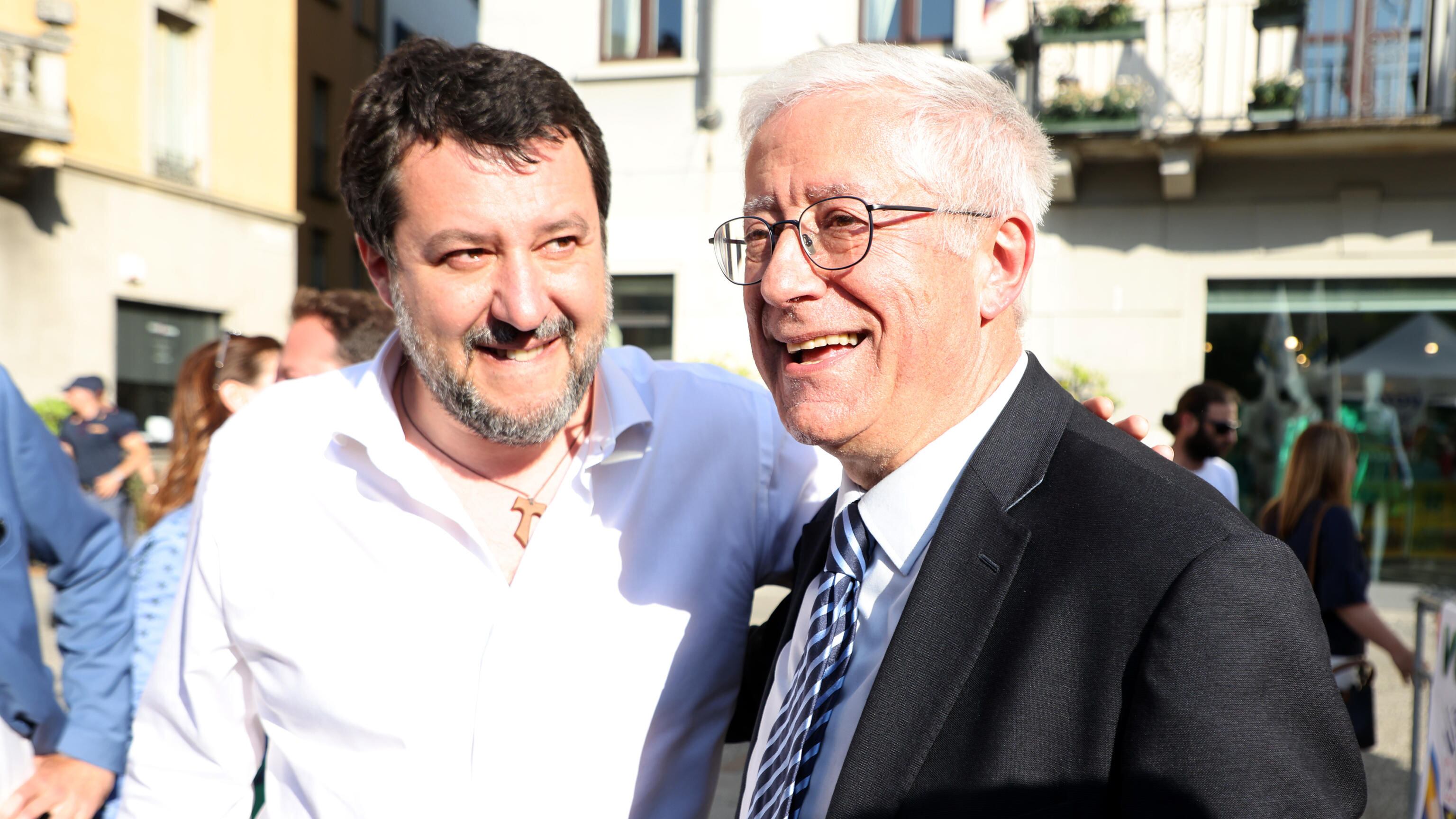 Volata finale fra i candidati in 130 Comuni della Lombardia