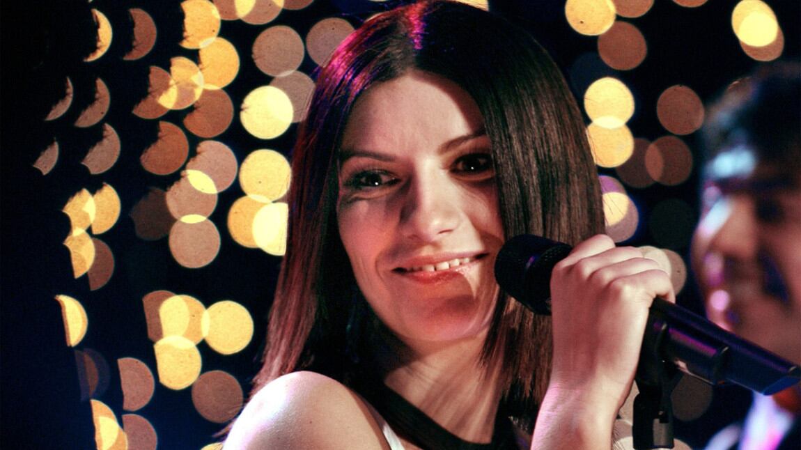 Laura Pausini: niente nozze finché non si sposeranno i gay