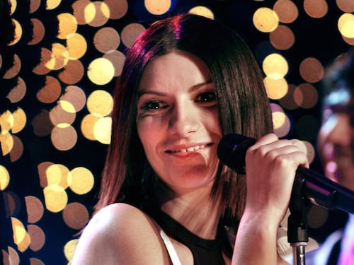 Laura Pausini: niente nozze finché non si sposeranno i gay