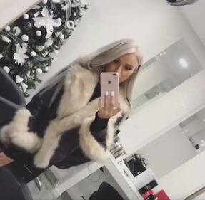 Mercedesz Henger provocante sui social 6