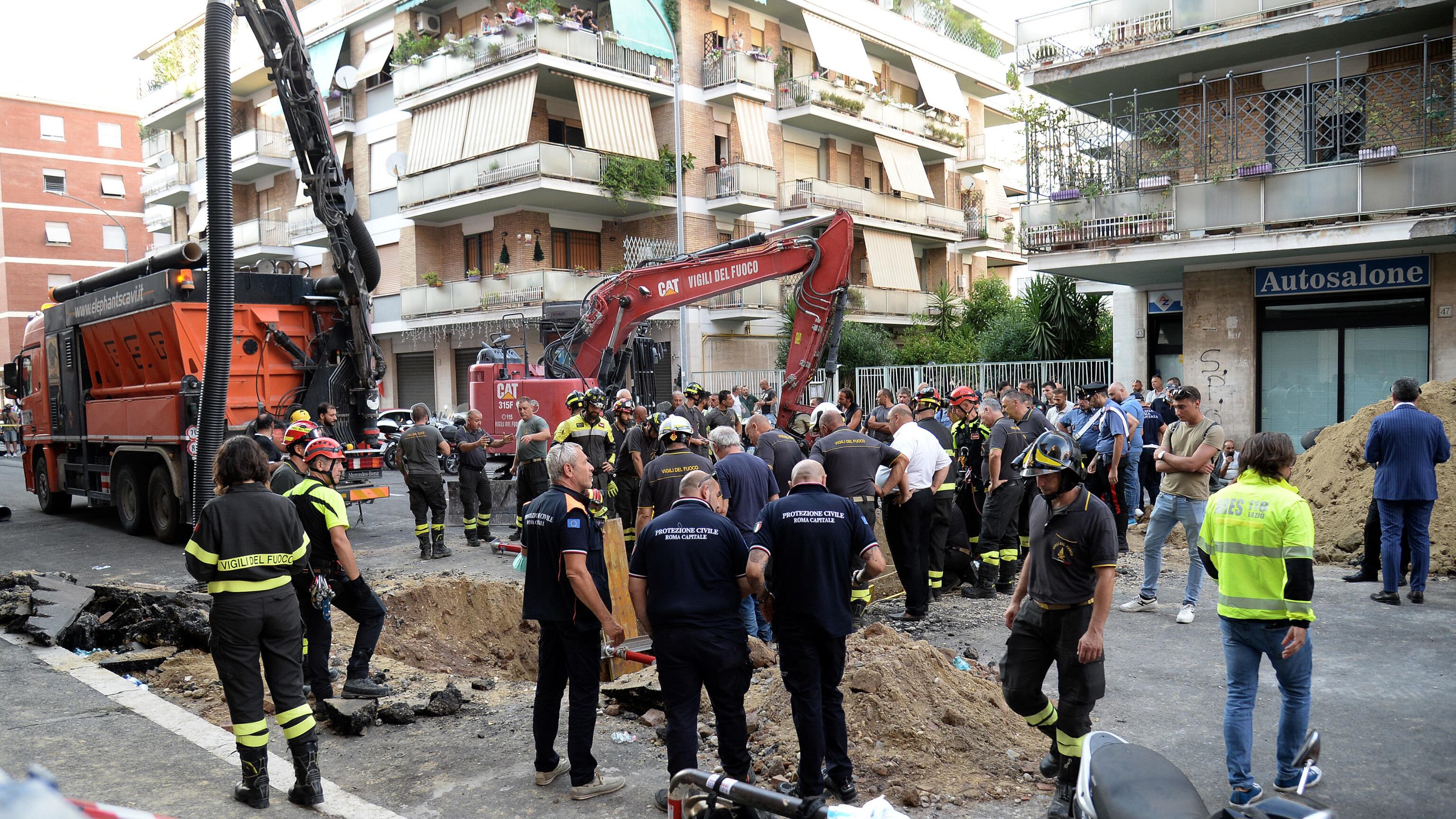 "Banda del buco? Passavamo per caso". Già liberi i fermati (tutti con precedenti)