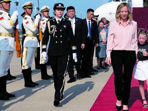 Meloni in Cina, prove di disgelo con Xi