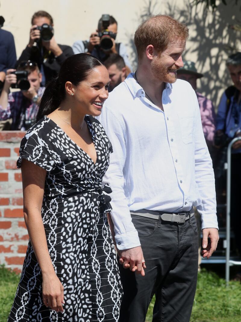 Meghan Markle e il Principe Harry arrivano in Sudafrica: foto 7