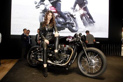 Donne e motori: l'Eicma al via 15