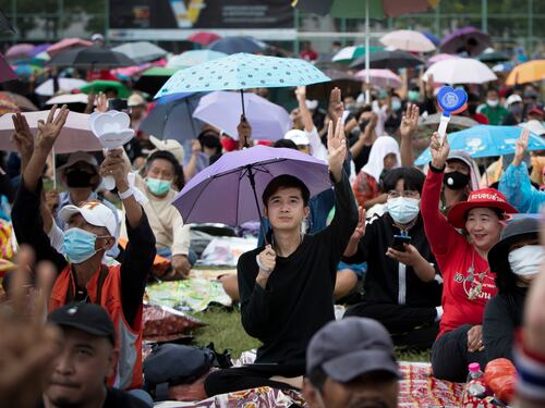 Bangkok fa la rivoluzione La "meglio gioventù" sfida il re (e la prigione)