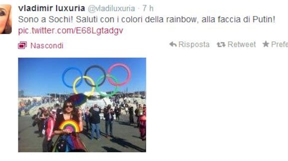 Luxuria in manette a Sochi: "Aveva una bandiera pro gay". Rilasciata dopo alcune ore