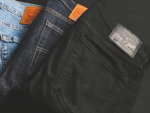 Jeans: quali modelli scegliere a 60 anni