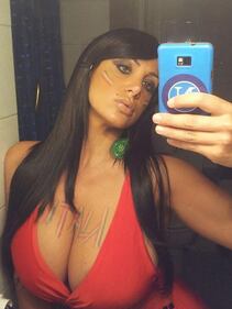 Marika Fruscio tifa con "il cuore" 3