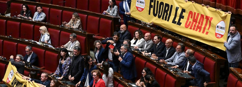 L’ipocrisia della sinistra. Nega le chat sui Cpr ma voleva quelle di Fdi