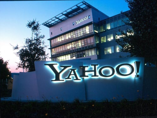 Yahoo Giappone diminuisce i giorni di lavoro per i dipendenti per evitare i "karoshi"