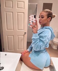 Tammy Hembrow ed i Naked Bikini, le foto 6