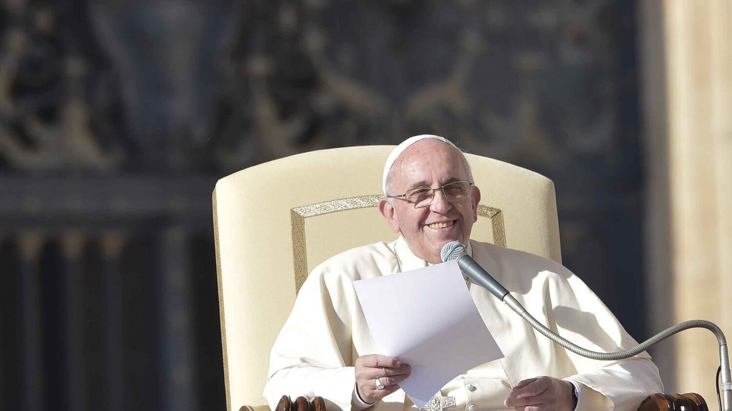 Francesco: "Soffi un po' di vento pampero da queste parti"