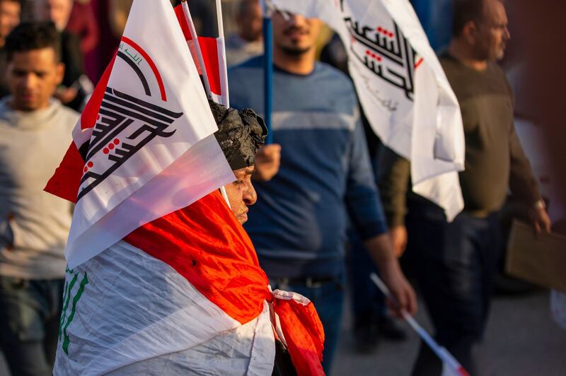 Iraq, assalto all'ambasciata Usa: bruciate bandiere americane 3