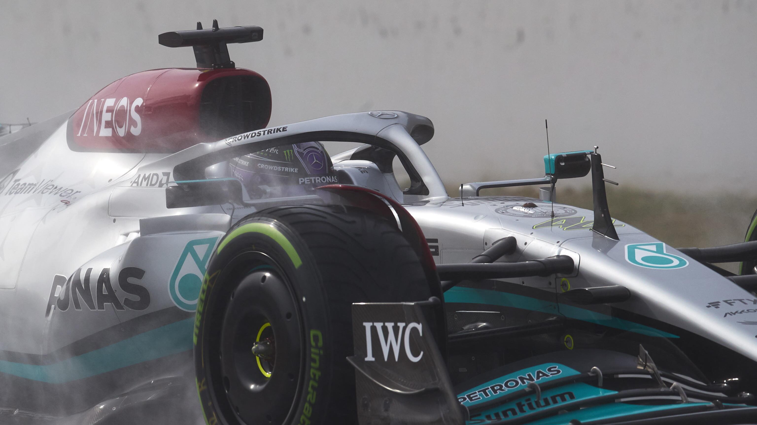La Formula 1 rivoluzionata? Due Mercedes davanti a tutti