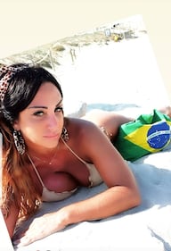 Marika Fruscio bollente in costume 1
