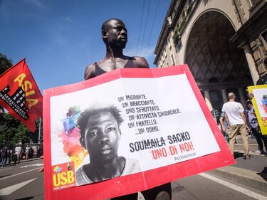 Stranieri e sinistra in corteo contro Salvini 5