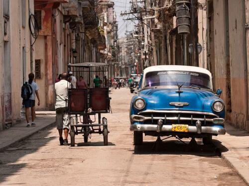 Ultrasuoni e malesseri. Strana storia dei diplomatici Usa a Cuba