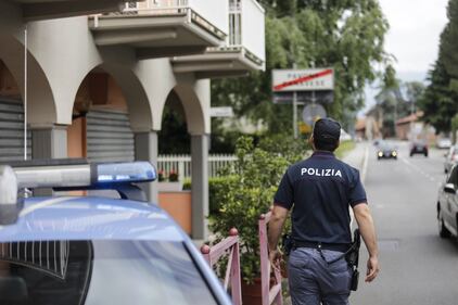 Pavone Canavese, tabaccaio uccide il ladro di notte 3