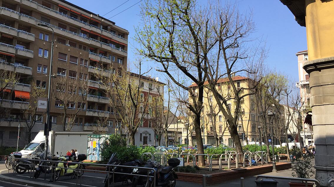 Piazzale Archinto cambia orari: verrà "aperto" anche alla sera