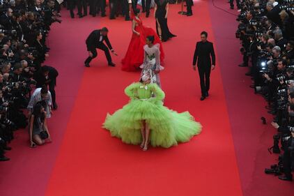 A Cannes è un'esplosione di colori 4