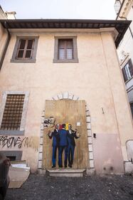 Di Maio, Zingaretti e Conte dipinti come le Tre Grazie 2