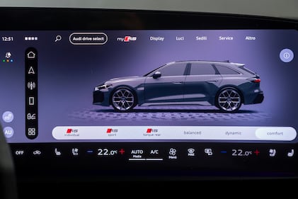 Audi RS5 Avant: le foto della prova su strada 5
