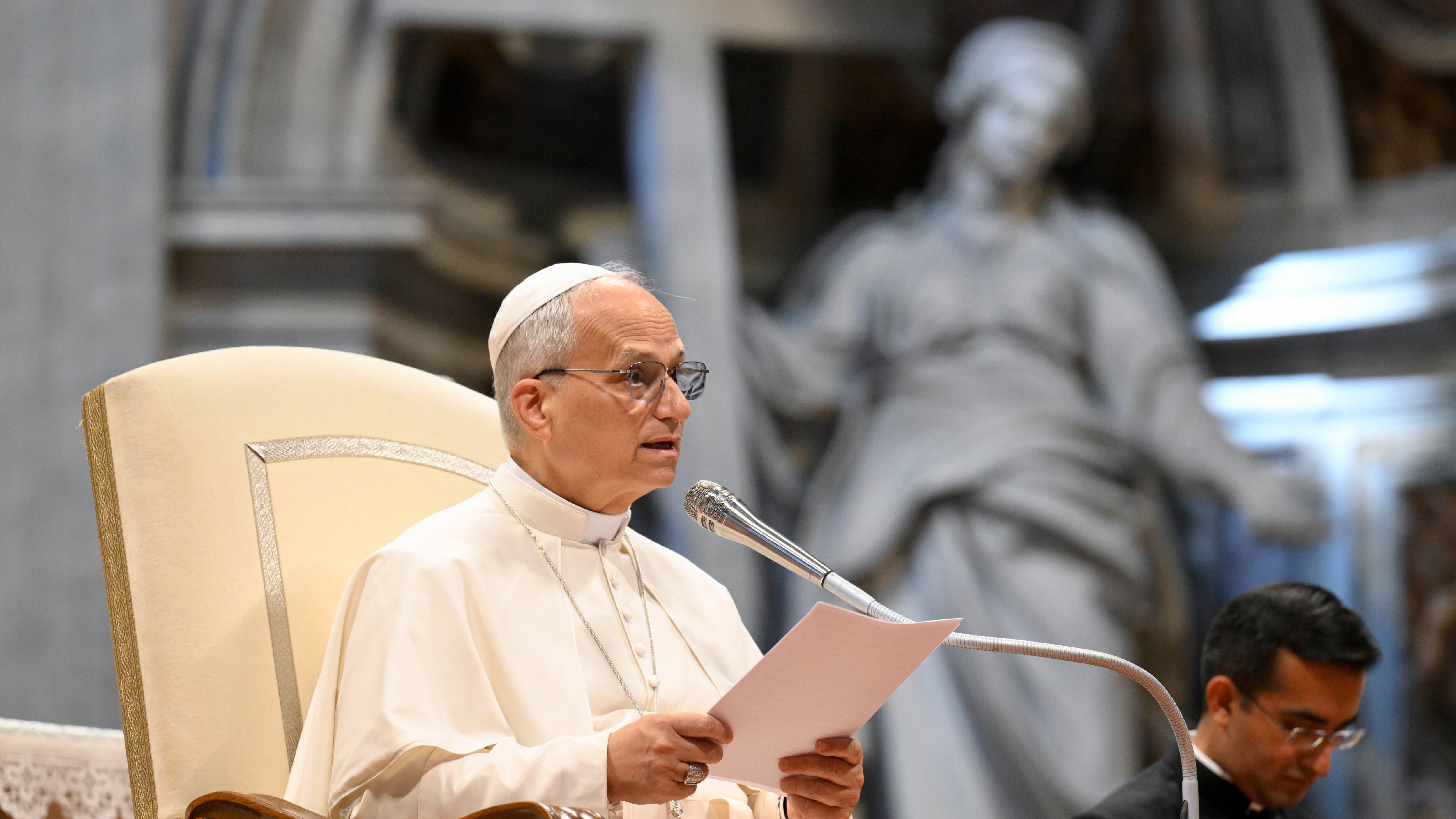 Scontro Vaticano-Israele, il Papa difende Parolin: "Ha espresso con chiarezza la nostra posizione"