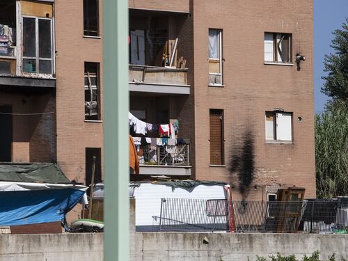 Roma, al via il primo sgombero dell'era Salvini