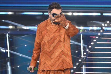 I conduttori, i cantanti,  le luci dell'Ariston: le immagini più belle di Sanremo 3