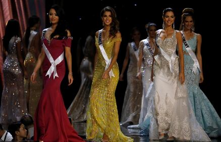 Miss Universo, lo spettacolo dei costumi più belli 20