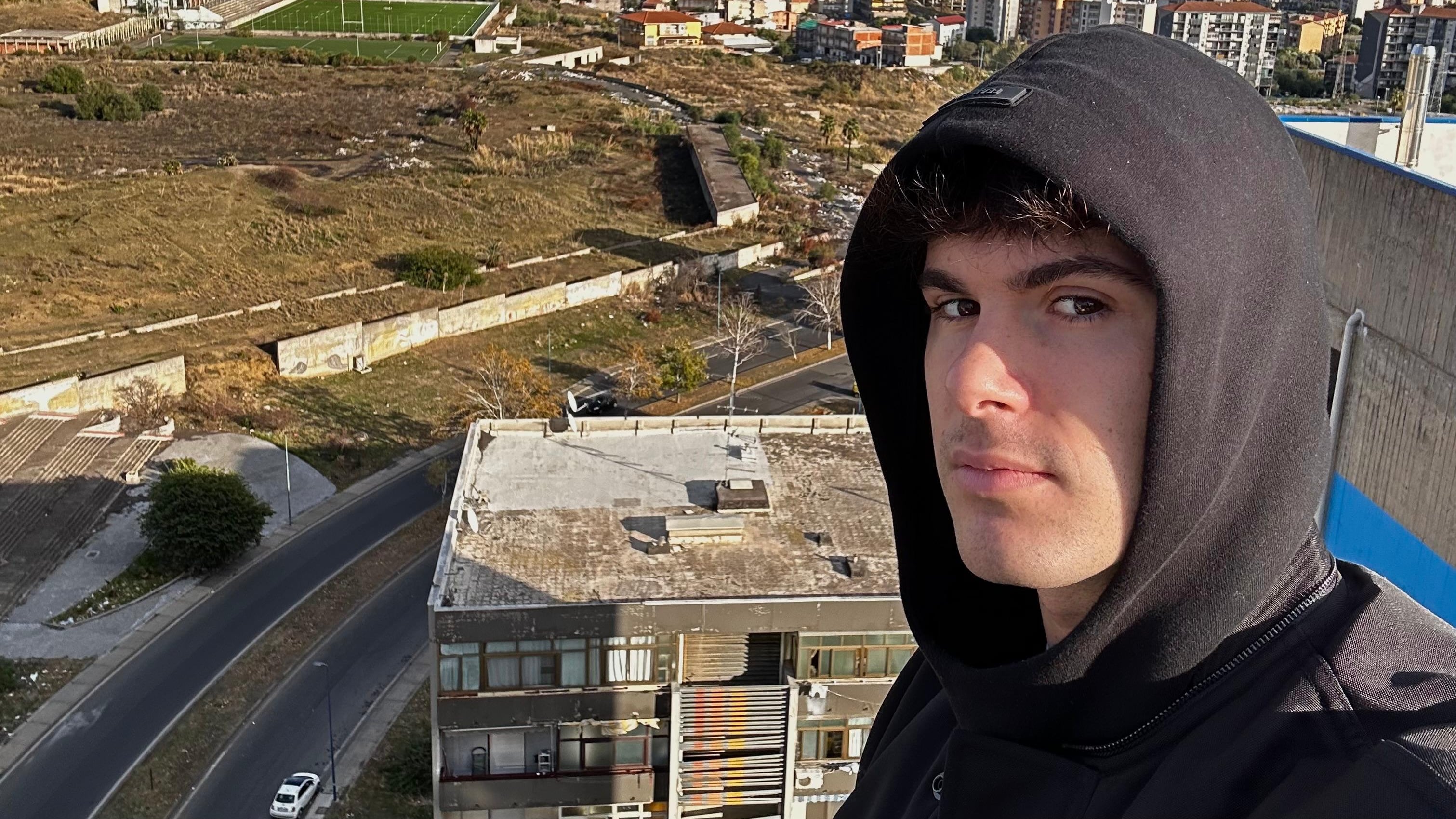 Ladri, killer e persone scomparse. "Così sono diventato youtuber da milioni di views"