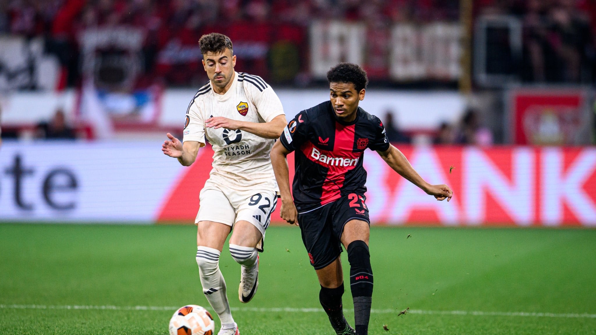 Una Roma stoica viene ripresa dal Leverkusen nel finale, è 2-2 alla Bay Arena