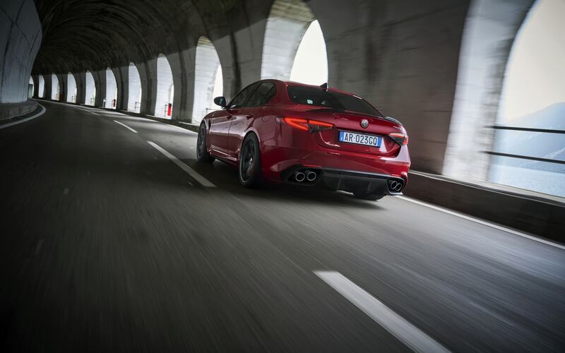 Nuove Alfa Romeo Giulia e Stelvio Quadrifoglio, guarda tutte le foto 9
