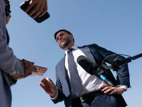 Vance promette: forza internazionale disarmerà Hamas