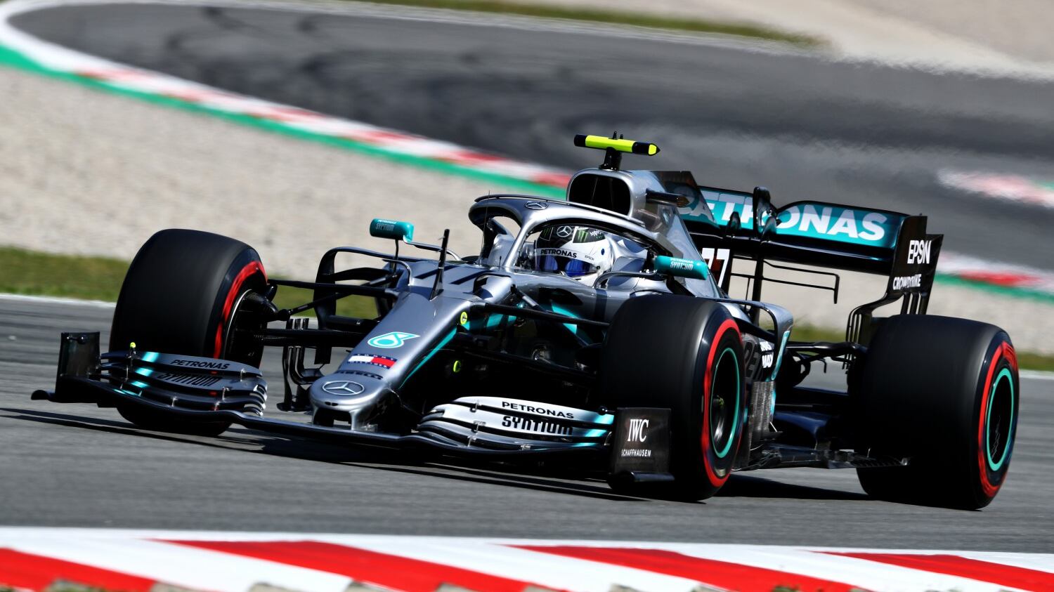 Formula 1, Gp Spagna: Bottas conquista la pole position