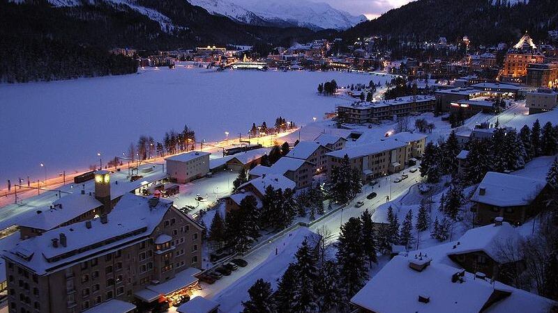 Sankt Moritz, positivi due bambini