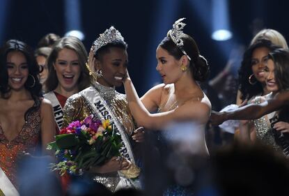 Ecco la vincitrice di Miss Universo 2019 7