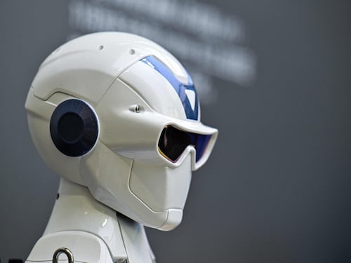 Arrivano i Terminator cinesi da mandare in guerra. Paura? Prima guardiamoli bene