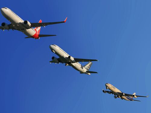 Full service e Low cost, a cosa fare attenzione per scegliere la compagnia aerea
