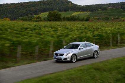 Prova su strada per la Cadillac ATS 13