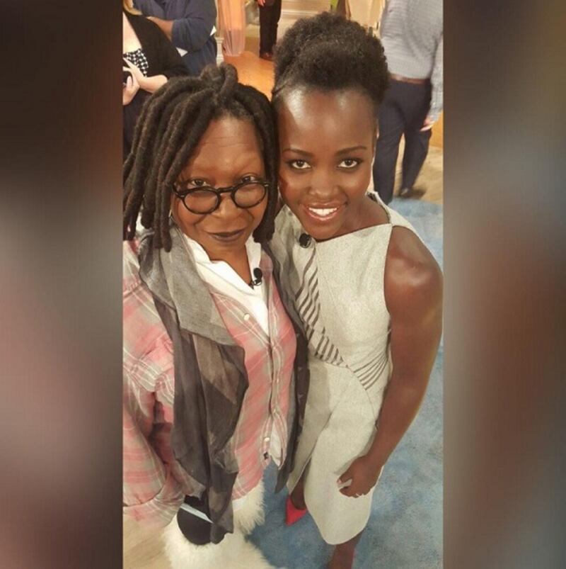 Marijuana per combattere i dolori mestruali, l'idea di Whoopi Goldberg: foto 12