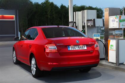 Skoda Octavia G-TEC: 20 km/l con il gas 5