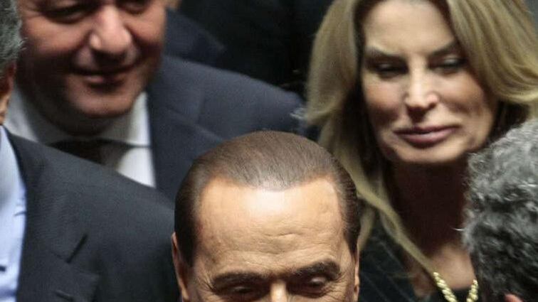 Berlusconi avvisa Letta: «Sulle tasse non si scherza»