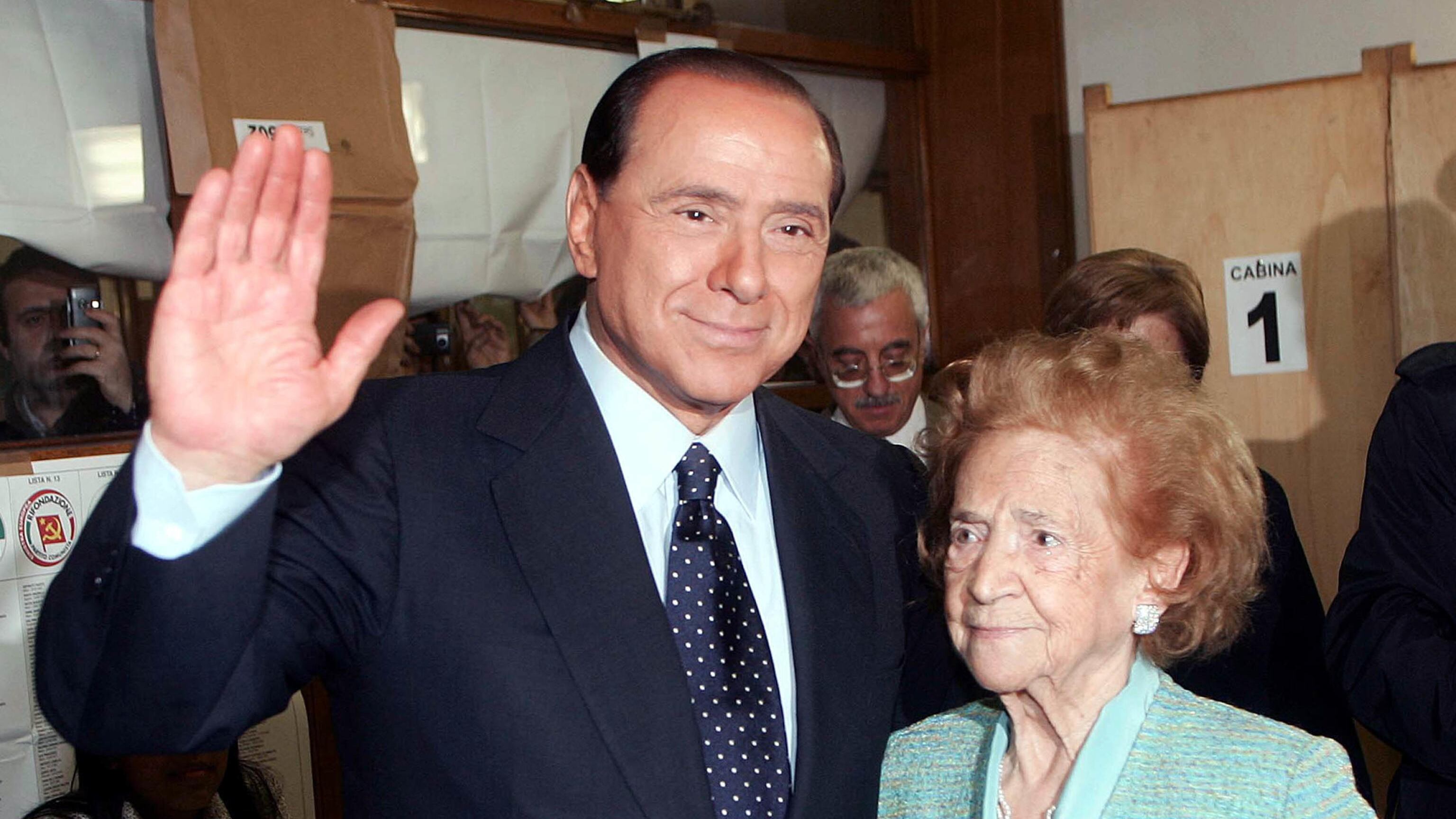 Da mamma Rosa a Marta. La dynasty da copertina