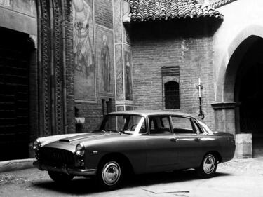 Lancia Flaminia, guarda la gallery 8