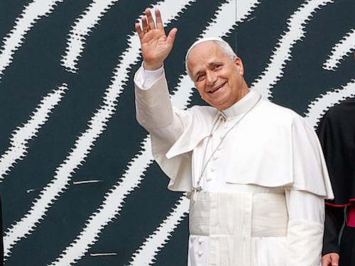 Il regalo del Papa ai cardinali: cancellato il taglio degli stipendi