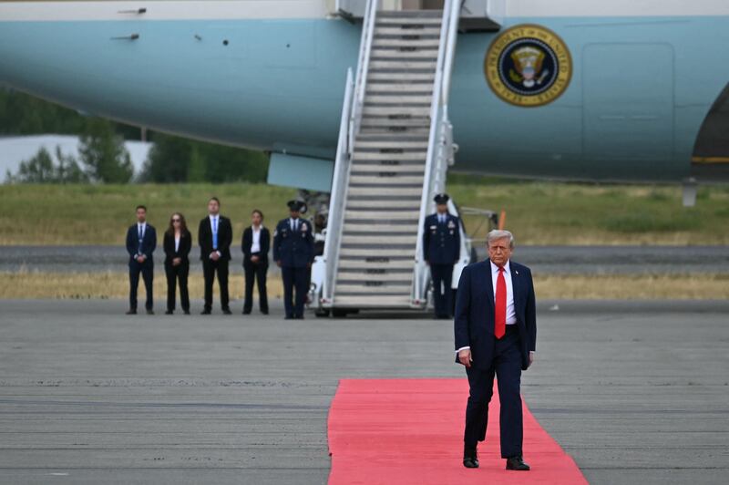 L'incontro tra Trump e Putin: le immagini del vertice 2