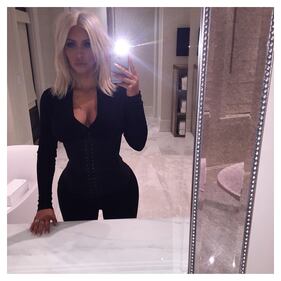Kim Kardashian: bionda e super sexy su Instagram 5