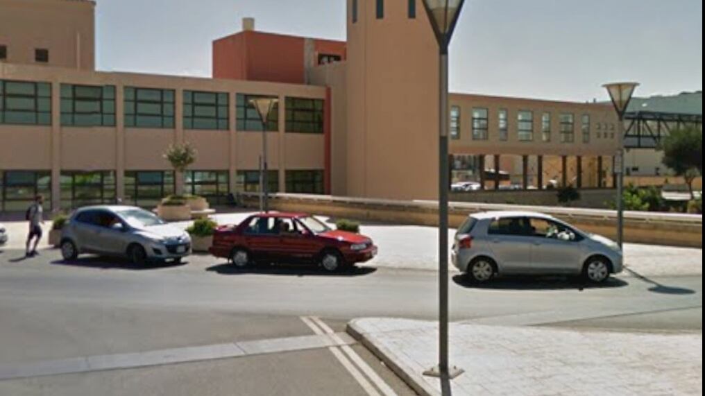Ragazza precipitata da un hotel a Malta, il fidanzato ammette: "L'ho picchiata"