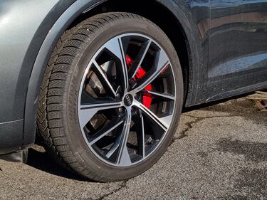 Audi Q5 Spoortback PHEV, guarda le foto 5